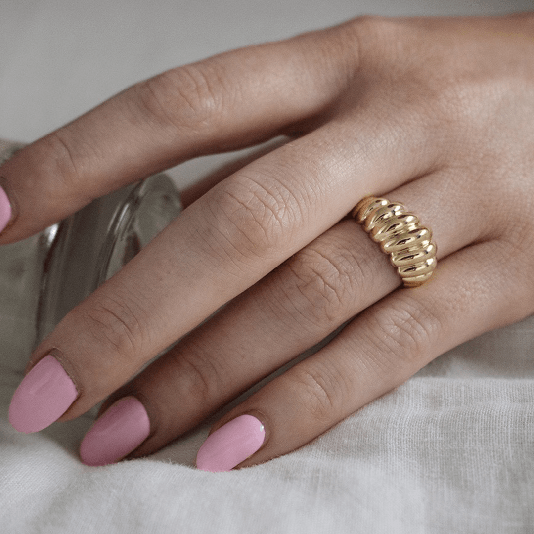 Croissant Ring in 9ct Yellow Gold